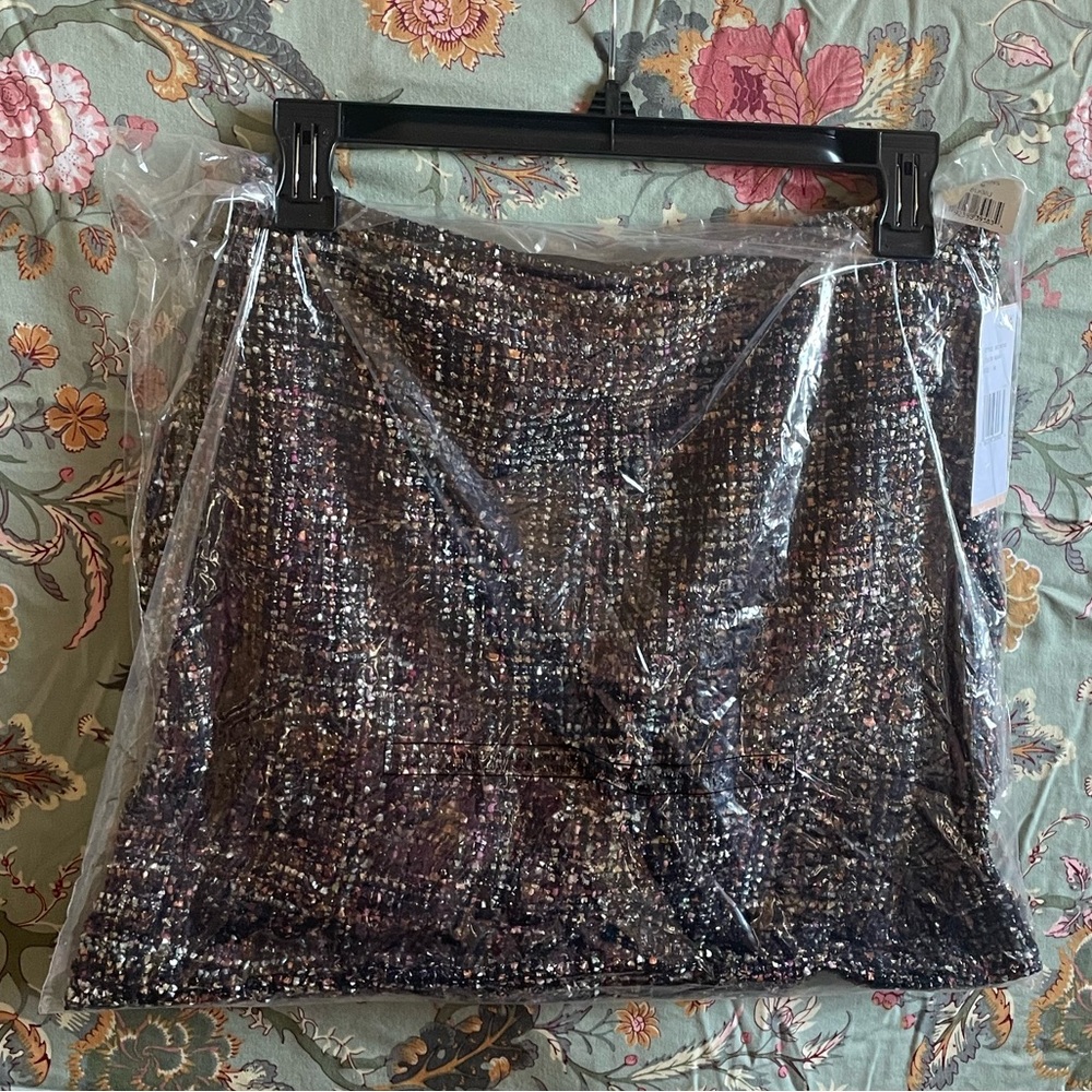 Evolutionary bouclé miniskirt